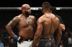 10 Pertarungan MMA Teraneh...