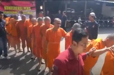 Polres Cimahi Tangkap...