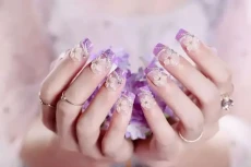 5 Rekomendasi Nail Art...