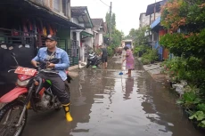 Hujan Deras, 455 KK...