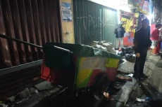 Kecelakaan Lalu Lintas,...