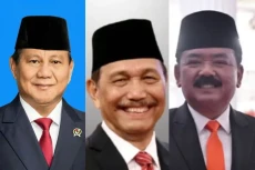 Deretan Menteri Berlatar...
