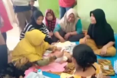 Miris! Bayi Perempuan...