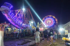 Warna Warni Pasar Malam...