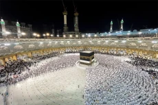 Selama Ramadan, Arab...