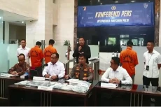 Bareskrim Tangkap 3...