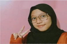 Di Usia 16 Tahun Miska...