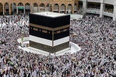 Arab Saudi Peringatkan...