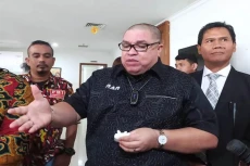 Bareskrim Tetapkan Advokat...