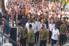 Kunjungi Pasar Johar...