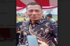 Bupati Kepulauan Meranti...