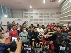 Persija dan Persib Rebutan...