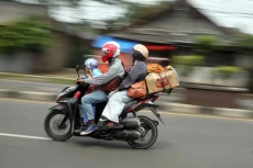 Mudik Naik Motor, Dokter...