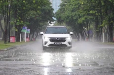 1.000 Unit Wuling Alvez...