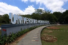 18 Universitas Terbaik...