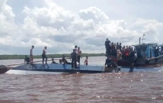 Kapal Pengangkut 63...