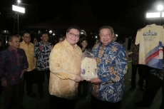 Airlangga Bertemu SBY...