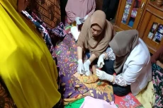Sadis, Pria di Empat...