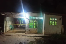 Keluarga Pelaku Penembakan...