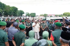 Beri Motor untuk Babinsa...