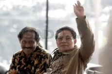 Kabar Duka, Prof Mubarok,...