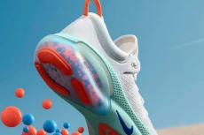 Ini 5 Perbandingan Sepatu...