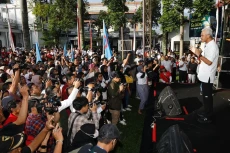 Ganjar Hadiri Salatiga...