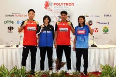 279 Pebulu Tangkis Junior...