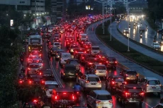 Atasi Kemacetan Jakarta,...