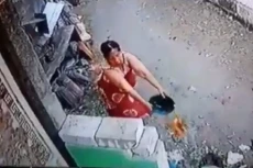 Viral! Rumah Warga Sidoarjo...
