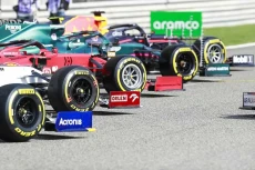 Pirelli Kenalkan Ban...