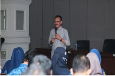 Pemkot Surabaya Maksimalkan...