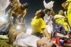 Kerusuhan Suporter Bola...
