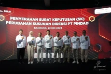 Pindad Rombak Jajaran...