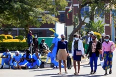 10 Negara Paling Menderita...