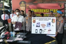Kurang dari 24 Jam,...