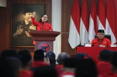 Rakernas PDIP Rekomendasikan...