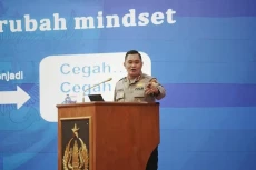 Kabaharkam Larang Tim...