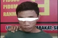 Bobol Konter Pulsa dengan...