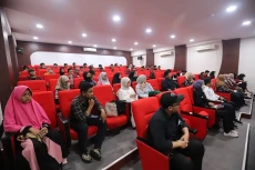 Perkuat Literasi Keuangan...
