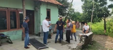 Sadis! Wanita Ini Tega...