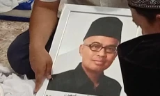Ganjar Kenang Desmond...