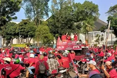 Puncak Peringatan Bulan...