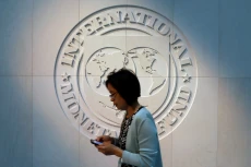 IMF Prediksi Ekonomi...