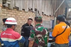 3 Sumur Warga PALI Keluarkan...