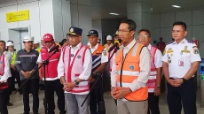 Menhub Uji Coba LRT...