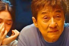 Jackie Chan Mendadak...