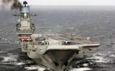Kapal Induk Rusia Laksamana...