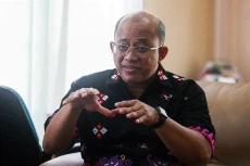 RUU Kesehatan Disahkan...