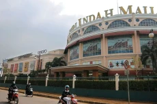 5 Perbedaan Puri Indah...